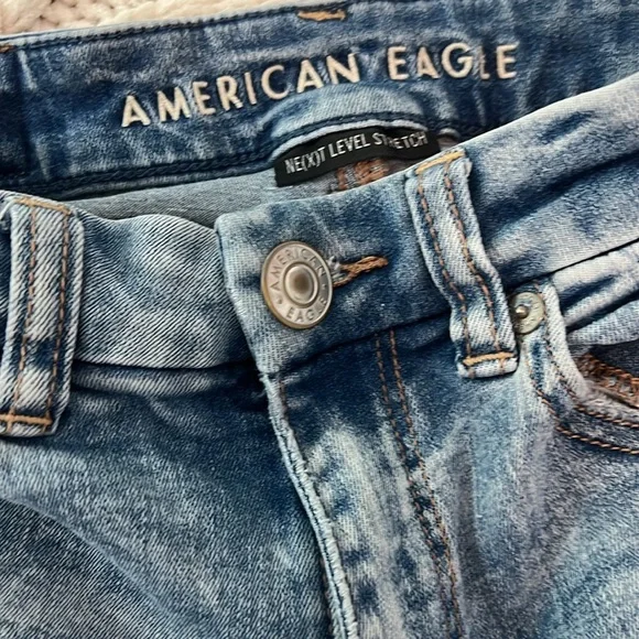 American Eagle High Rise Shorts - Picture 3 of 4